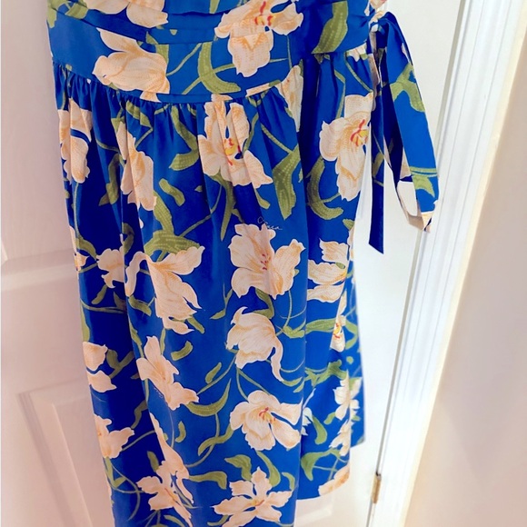 Cara Cara Blue Floral Midi Skirt - Picture 2 of 5